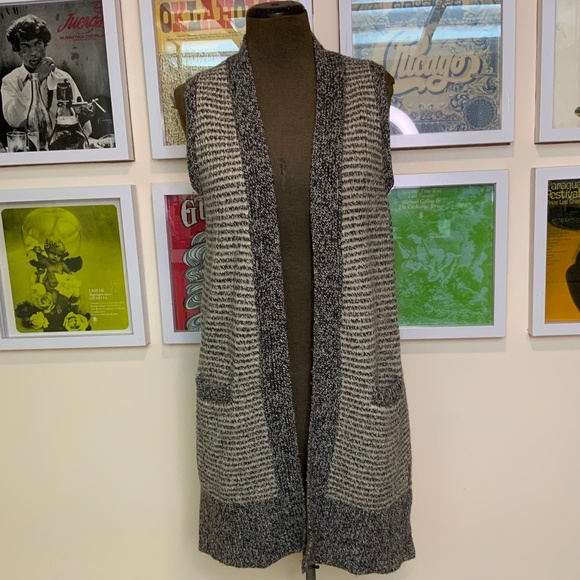 Roots Longline Knit Vest with Pockets - Picture 1 of 9